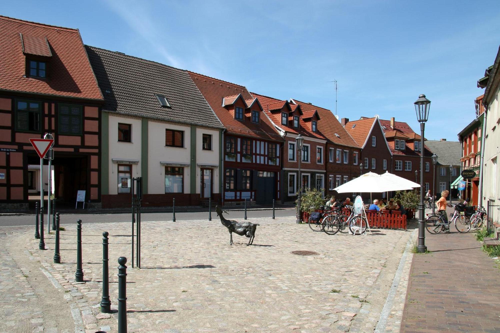 Apartamento Am Hafen1 Röbel Exterior foto